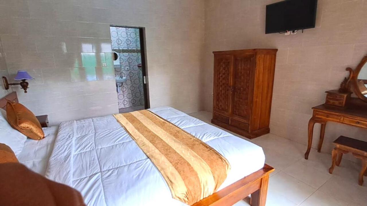 Wahyuga Sari Guest House Nita Salon & Spa Lembongan Exterior foto